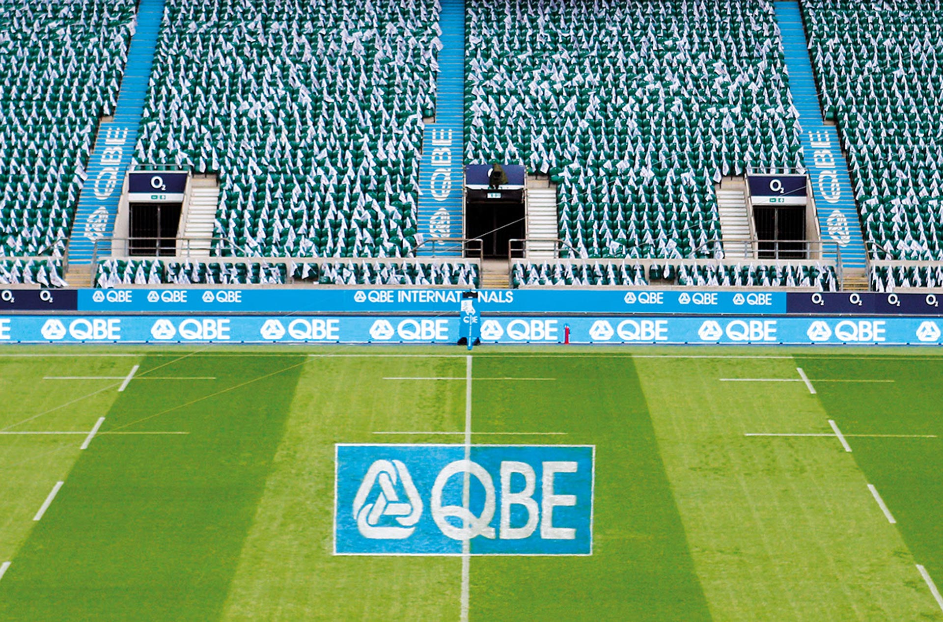 Glendale Creative QBE Internationals Rugby Twickenham Bowl Pitch Markings