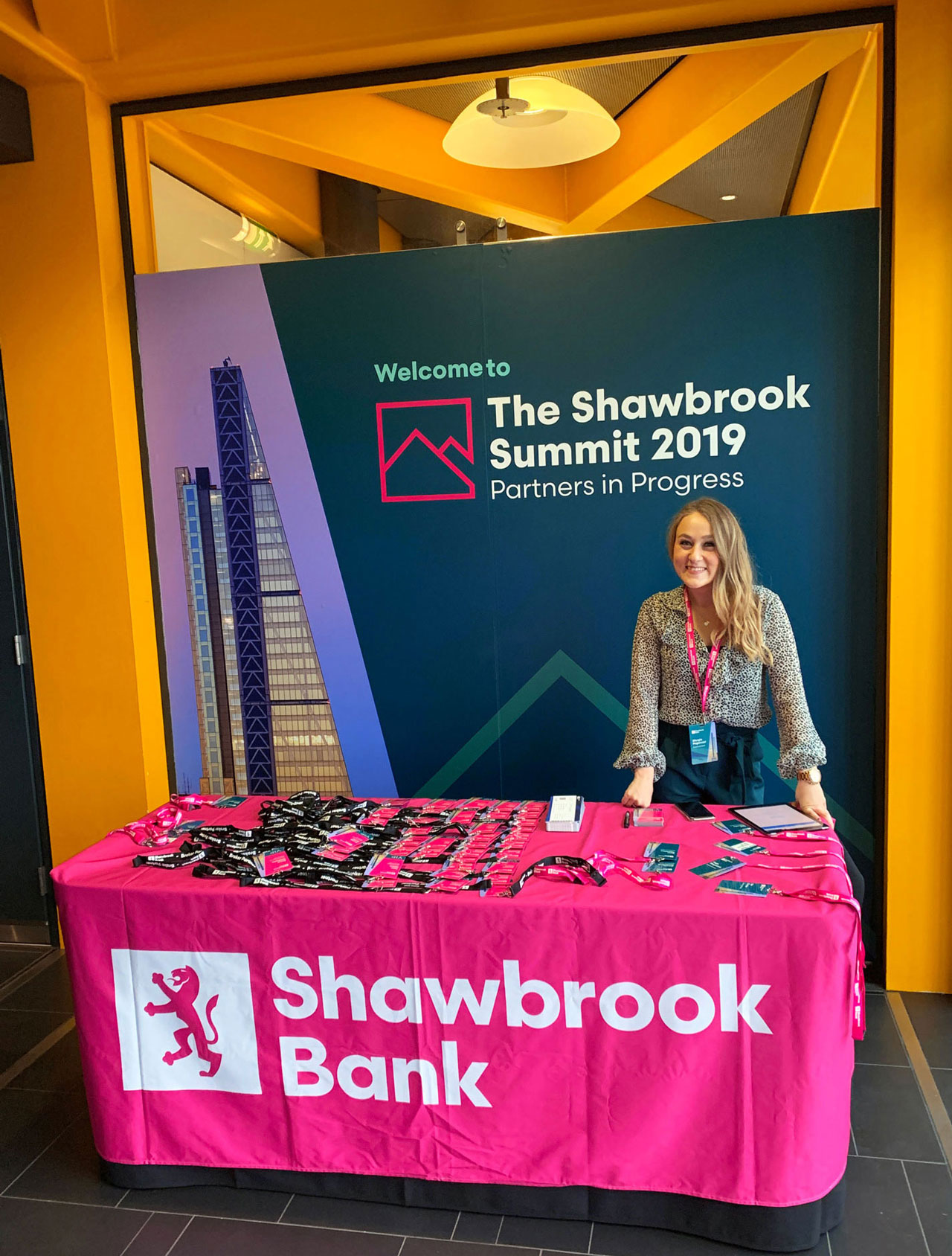 Glendale Shawbrook Broker Summit Welcome Stand